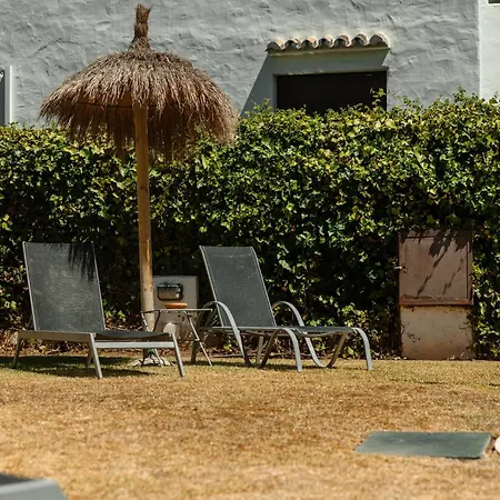 Apartmán Cozy Apartment, With Mountain Views And Large Private Terrace, On The Golden Mile, Marbella