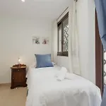 Cozy Apartment, With Mountain Views And Large Private Terrace, On The Golden Mile, *