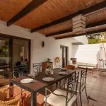 公寓 Cozy Apartment, With Mountain Views And Large Private Terrace, On The Golden Mile,