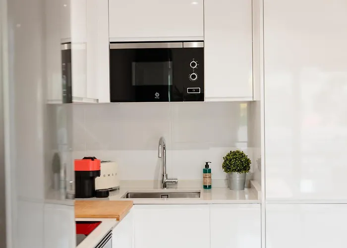Apartment Cozy Apartment, With Mountain Views And Large Private Terrace, On The Golden Mile,