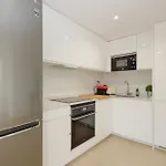 Appartement Cozy Apartment, With Mountain Views And Large Private Terrace, On The Golden Mile, Marbella